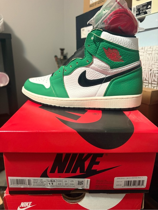 Nike Other - Women Nike Air Jordan 1 High Green White Black